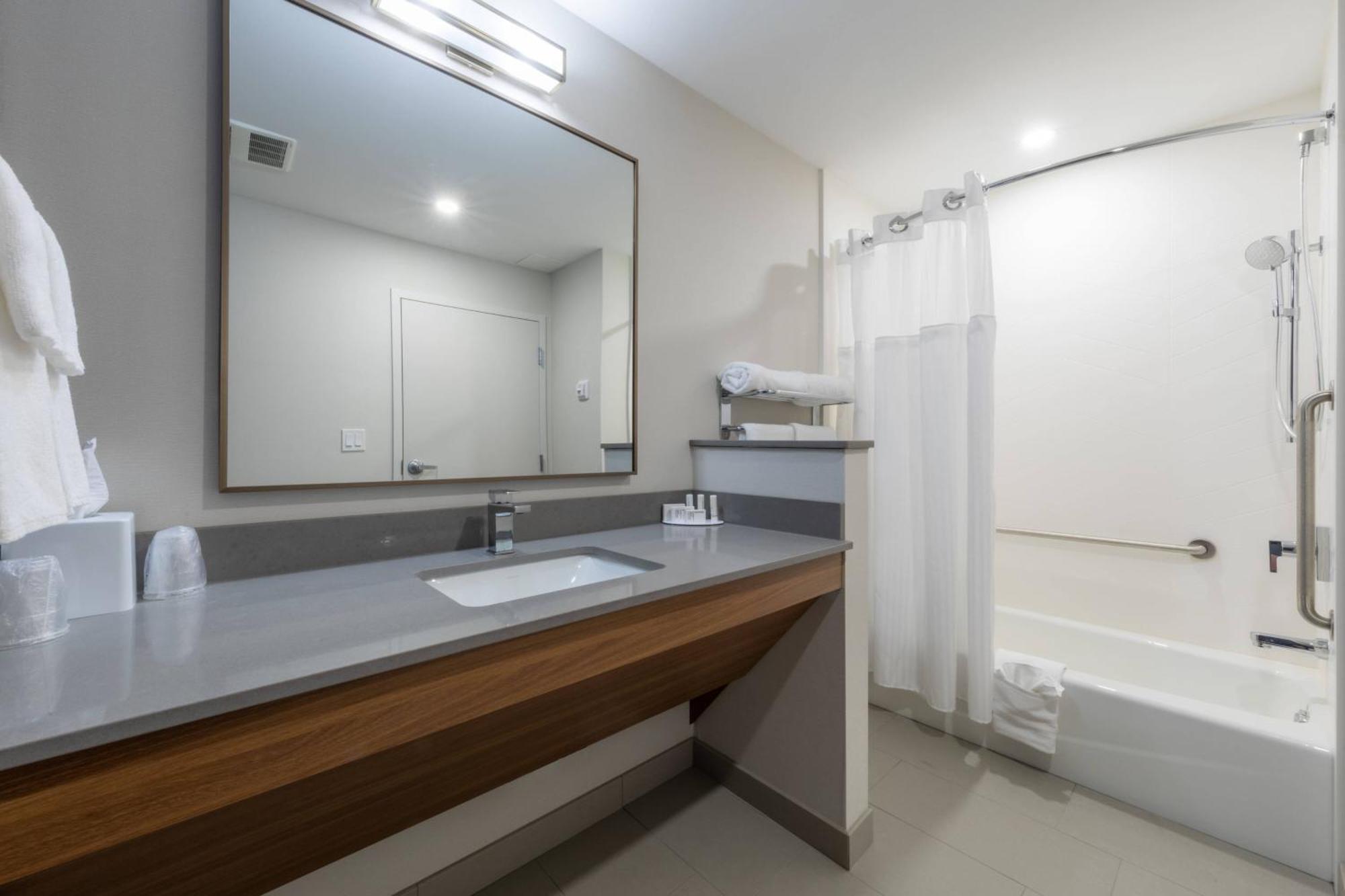 Fairfield Inn & Suites By Marriott Salmon Arm Exteriér fotografie